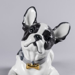 Lladrò Figurine Bulldog Statue with Macarons Ref. 01009398