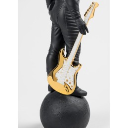 Lladrò Sculpture Walking On The Moon Black and Gold Ref. 01009409