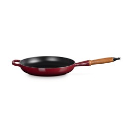 Le Creuset Evolution 28cm Cast Iron Frying Pan with Wooden Handle, Garnet