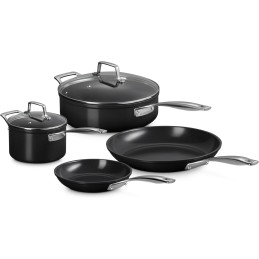 Le Creuset Set Batteria di Pentole e Padelle Antiaderenti in ceramica