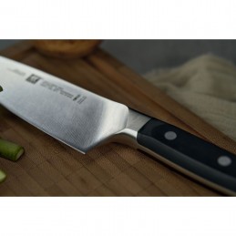 Zwilling Pro Smooth Chef Knife 18 cm Forged 38401-181-0
