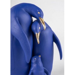 Lladrò Penguin family Figurine Limited Edition Blue and Gold Ref. 01009539